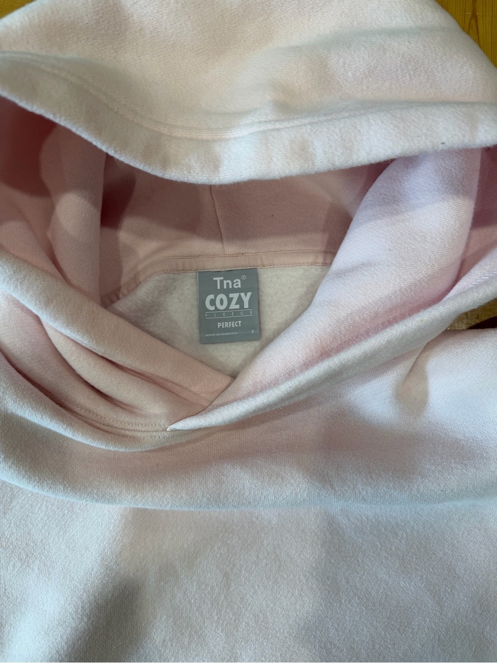 TNA perfect fit XS Light Pink Hooded Sweatshirt - Picture 1 of 6